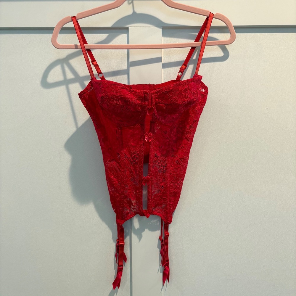 Victoria's Secret Merry Widow Corset Bustier Garters 36B Red Lace Bows Underwire
